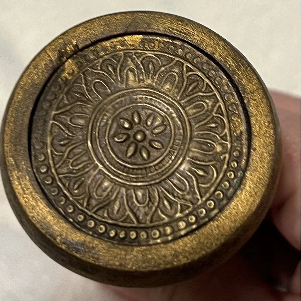 Pier 1 Knobs Bronze Color Cabinet Knobs Set of 7 Lightweight Wood Or Resin? 1.5